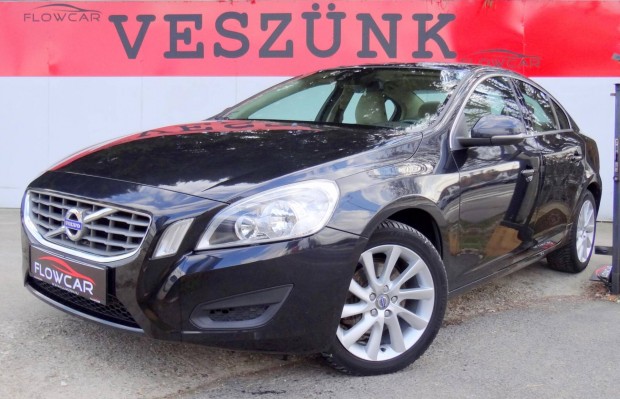 Volvo S60 2.0 D [D3] Momentum Geartronic Magyar...